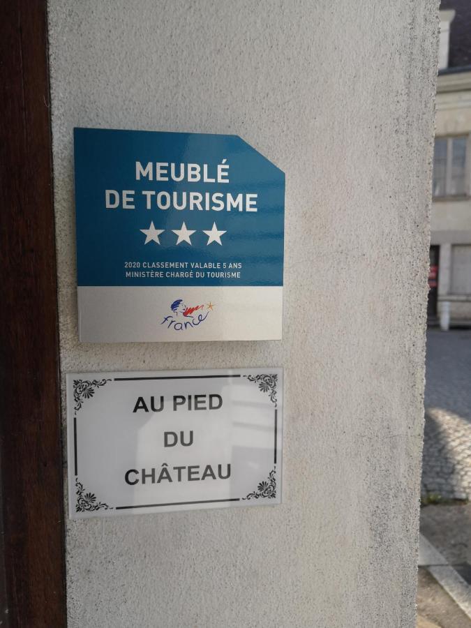 Au Pied Du Chateau サン・テニャン エクステリア 写真