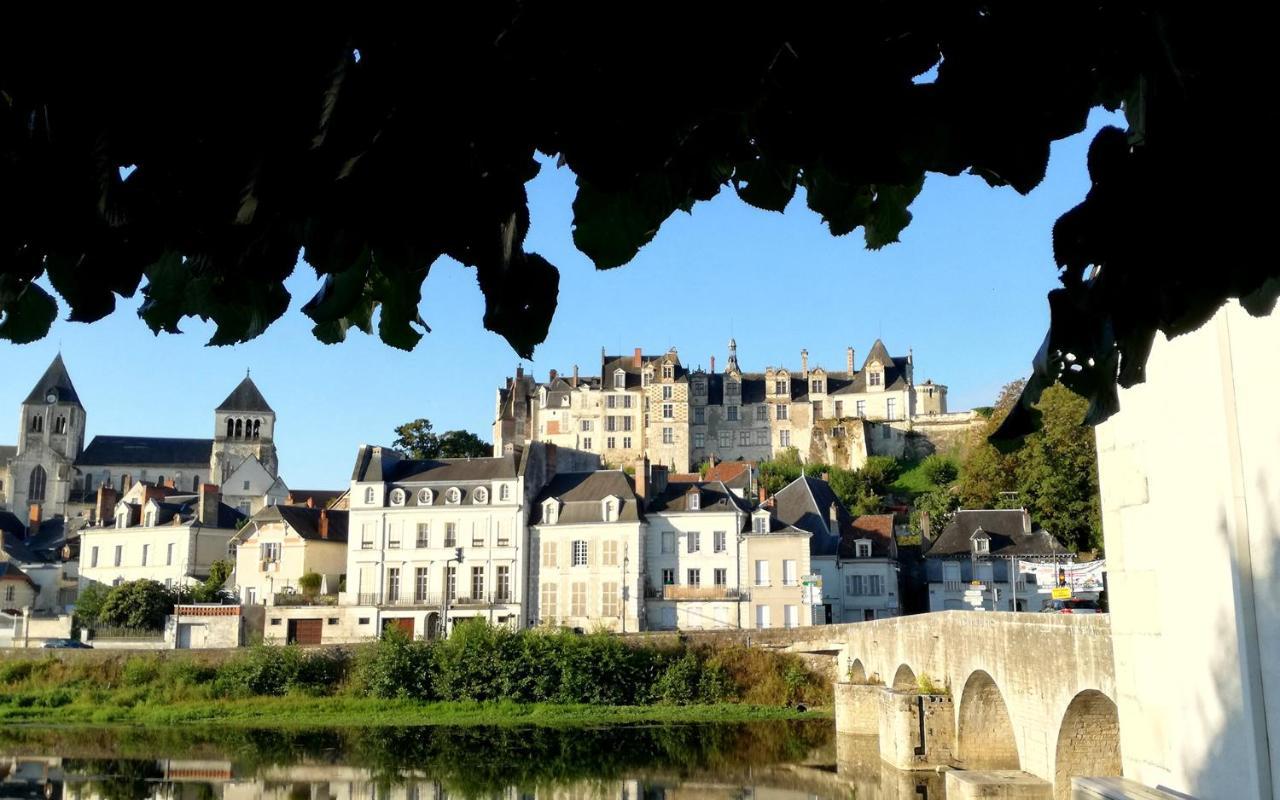 Au Pied Du Chateau サン・テニャン エクステリア 写真